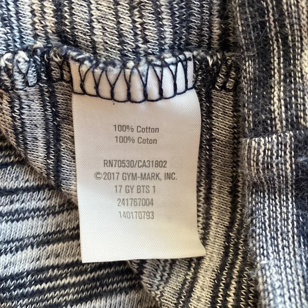 Gymboree brand pullover